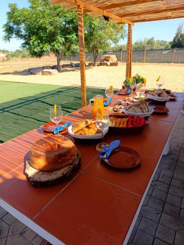 Ruoka ja Juomat, MdM - Monte dos Mestres in São Domingos (Setubal)