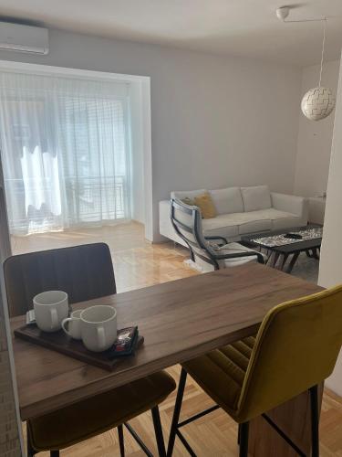 Salt Lake Apartment Tuzla