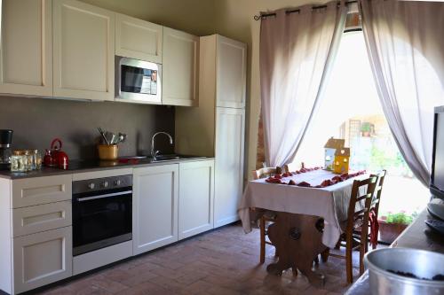 keuken, Agriturismo Case Corboli villetta Rufino in Cecanibbi