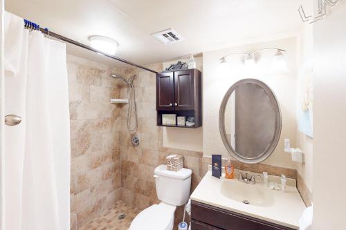 Ocean Jewel Condos - image 14