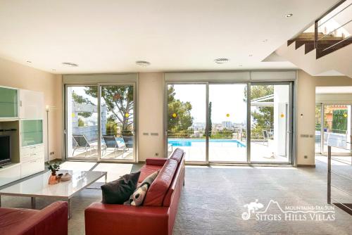 Cool & Modern Villa Giovanna with Air Conditioning, Private Pool & Sea Views, Ситжес (фото 9)