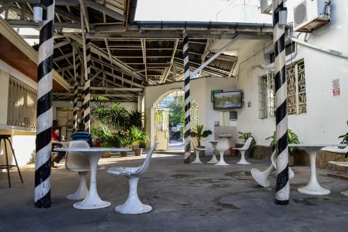 Cool Breeze Hotel