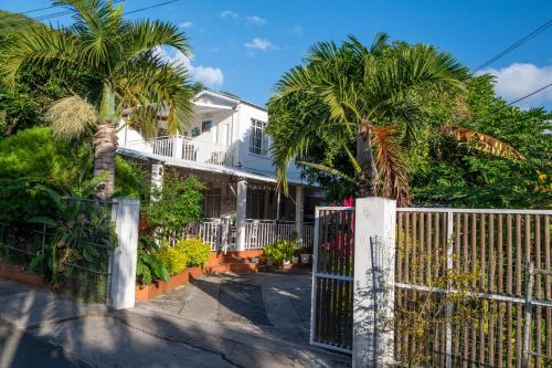 Ohana Guest House in Creve Coeur Terre Rouge