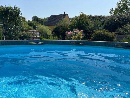 Gîte Les Lilas, centre Alsace, avec jacuzzi (Gite Les Lilas, centre Alsace, avec jacuzzi) in 埃瑟南