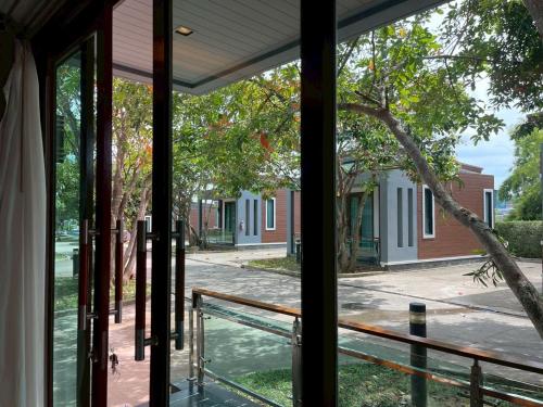 Nutchana Hill Boutique Hotel
