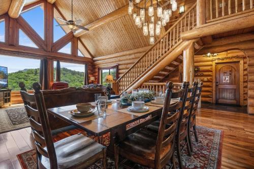 Gods Country by American Patriot Getaways in Wears Valley (TN)