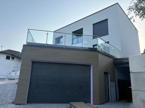 Ferienhaus Kölzer Weg Obergeschoss mit Ladestation (Ferienhaus Kolzer Weg Obergeschoss mit Ladestation) in Birken-Honigsessen