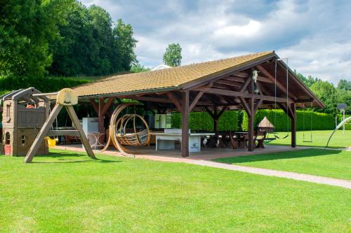 المرافق, Penzion K in Rudnik