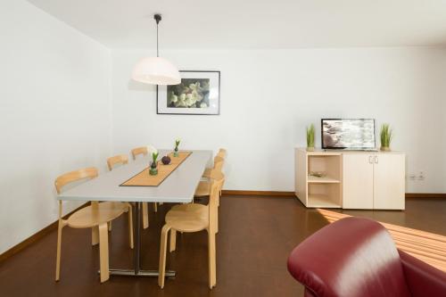 Postgebäude in Grächen, Schweiz