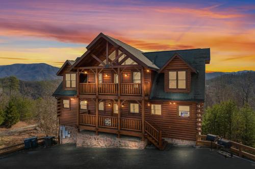 Grand Timber Lodge by American Patriot Getaways