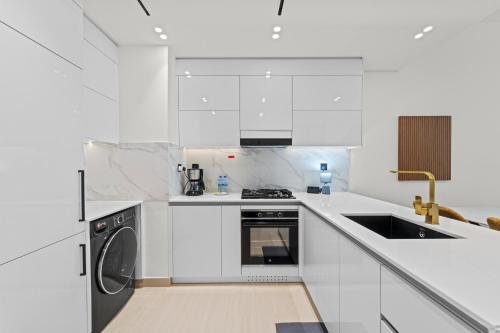 Brand New Lux Apt JVC with 5 Star Amenities, Dubái (foto 4)