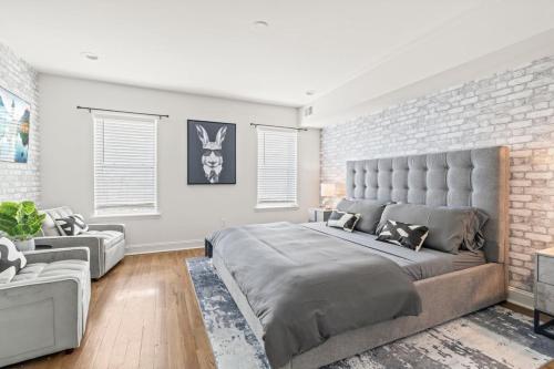 Brewerytown Luxurious Home Movie theater near Philadelphia Zoo