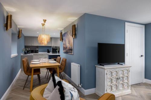 Craighall House Stunning River Tay Views and Garden in Bankfuta
