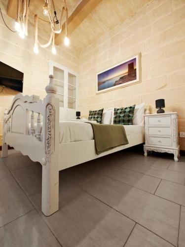 Casa Maltija Sliema 4 Bedroom - image 3