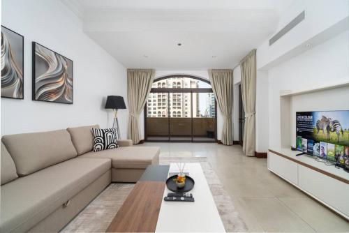 Elegant Palm Living Upgraded Golden Mile 1 Bed, Dubai (Foto 4)