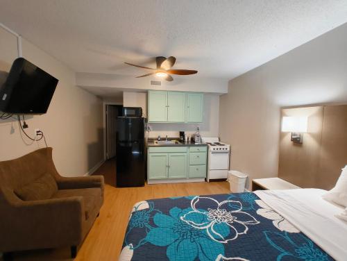 Sand Dollar Motel 4