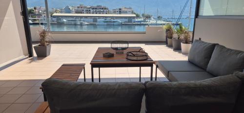 Thalori Suites in Каламата