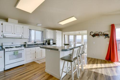 Moab House Near Arches Natl Park and Canyonlands! in 摩押國家公園