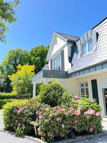 Villa Julian Doppelzimmer Süd in Aurich, Deutschland