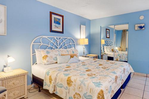 Harbour Beach Resort - image 2