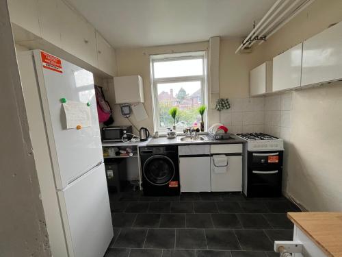 Cozy Private Blackout Room - Offerton