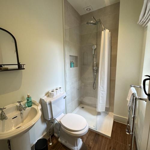 Twin room, private bathroom
