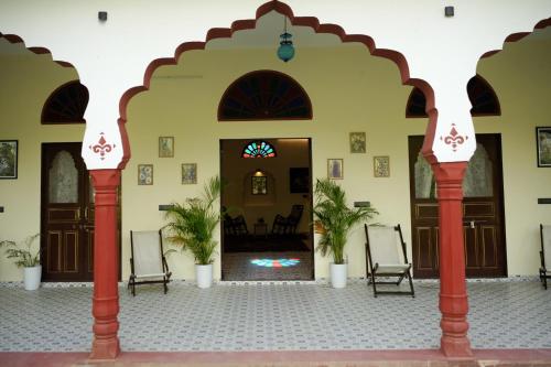 Kushal niwas in กาตา