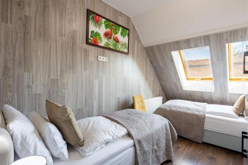 Very Comfy - Relaxing Sleep - AirCon - image 4