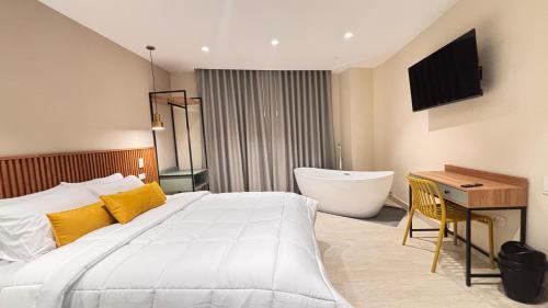 HOTEL COMFORT INN Torre B in San Juan