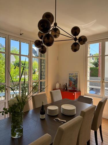 Beautiful historic villa close to Deauville in Villers-sur-Mer