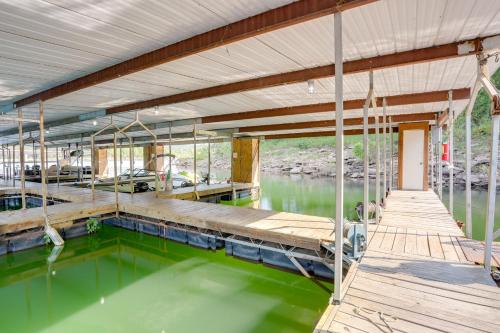 Private Boat Slip Boaters Haven in Greers Ferry! in Fairfield Bay