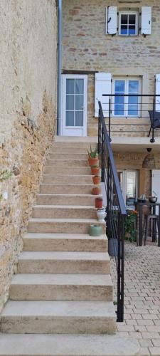 Buitenkant, La Belle Bourguignonne in Creches-sur-Saone