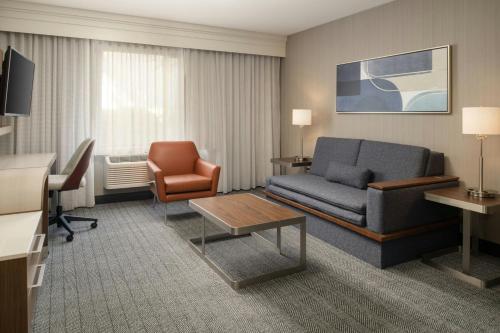 Sleeps 5
