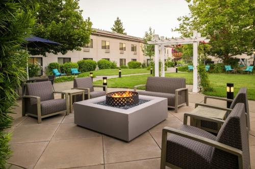 Courtyard by Marriott Vacaville - Hotel