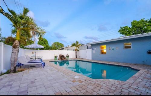Pool Gamesparking For 5 Cars Sleeps 12