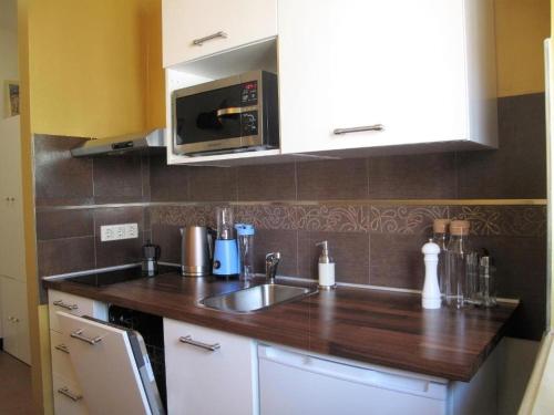 Apartments with WiFi Porec - 24505 - image 2
