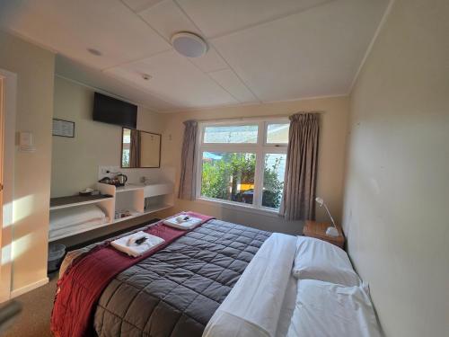 South Sea Hotel - Stewart Island in เกาะสเตวาร์ท