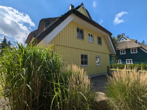 Haus Meer in Born, Deutschland