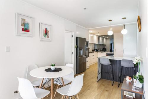Central CBD Apt, Balcony & Parking by Zodiak Stays, Auckland (fotografie 6)