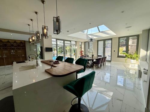 Bluebell House in Roydon