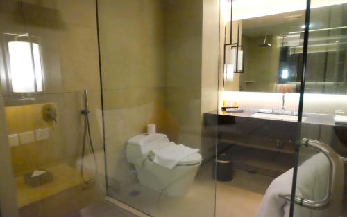 The Luxton Bandung Room Type - New Deluxe Twin Room