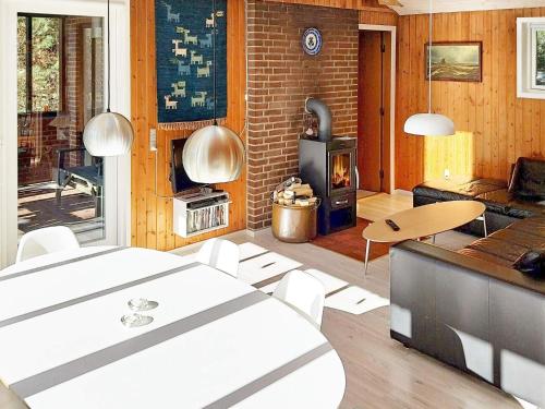 6 person holiday home in Nørre Nebel-By Traum in นอเร เนเบล