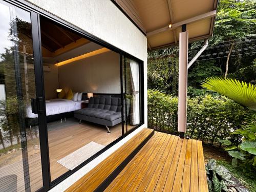 Lalalune Khao Sok Resort & Lifestyle 4