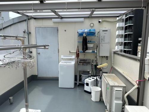 501 Melon Home難波日本橋 徒歩10分 黒門市場 徒歩5分 心斎橋 1駅 広いお部屋