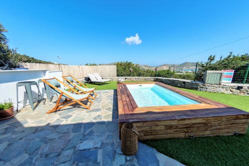 อ่างแช่น้ำร้อน, The old barn, Naousa Paros in อากีออส อันเดรียส