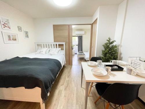 M107 8mins from Ikebukuro sta 9min to Shinjuku byTrain, Tokyo