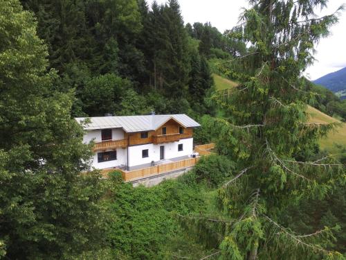 Chalet in Bruck near Ski Slopes, Bruck an der Großglocknerstraße (photo 6)