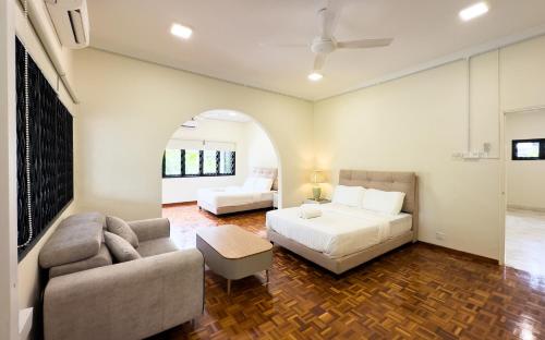 Damansara Heights Luxury Villa with Private Pool, Kuala Lumpur (Foto 7)