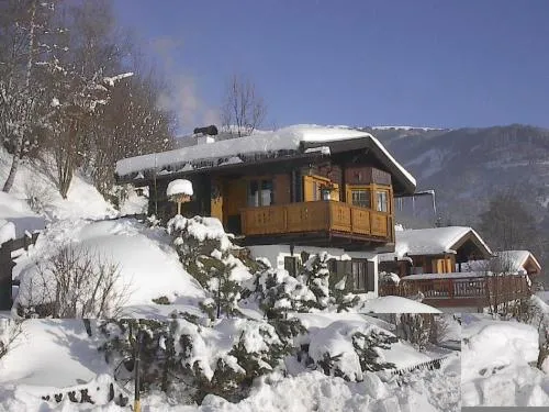 Chalet on the slopes in Piesendorf, Österreich