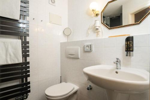 Hotel Sonne - image 3
